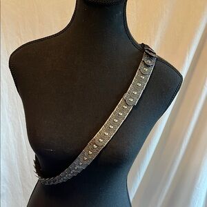 Black and Silver Women's Belt with Lots of Stretch